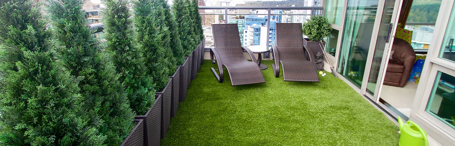 Artificial grass patio installed by SYNLawn