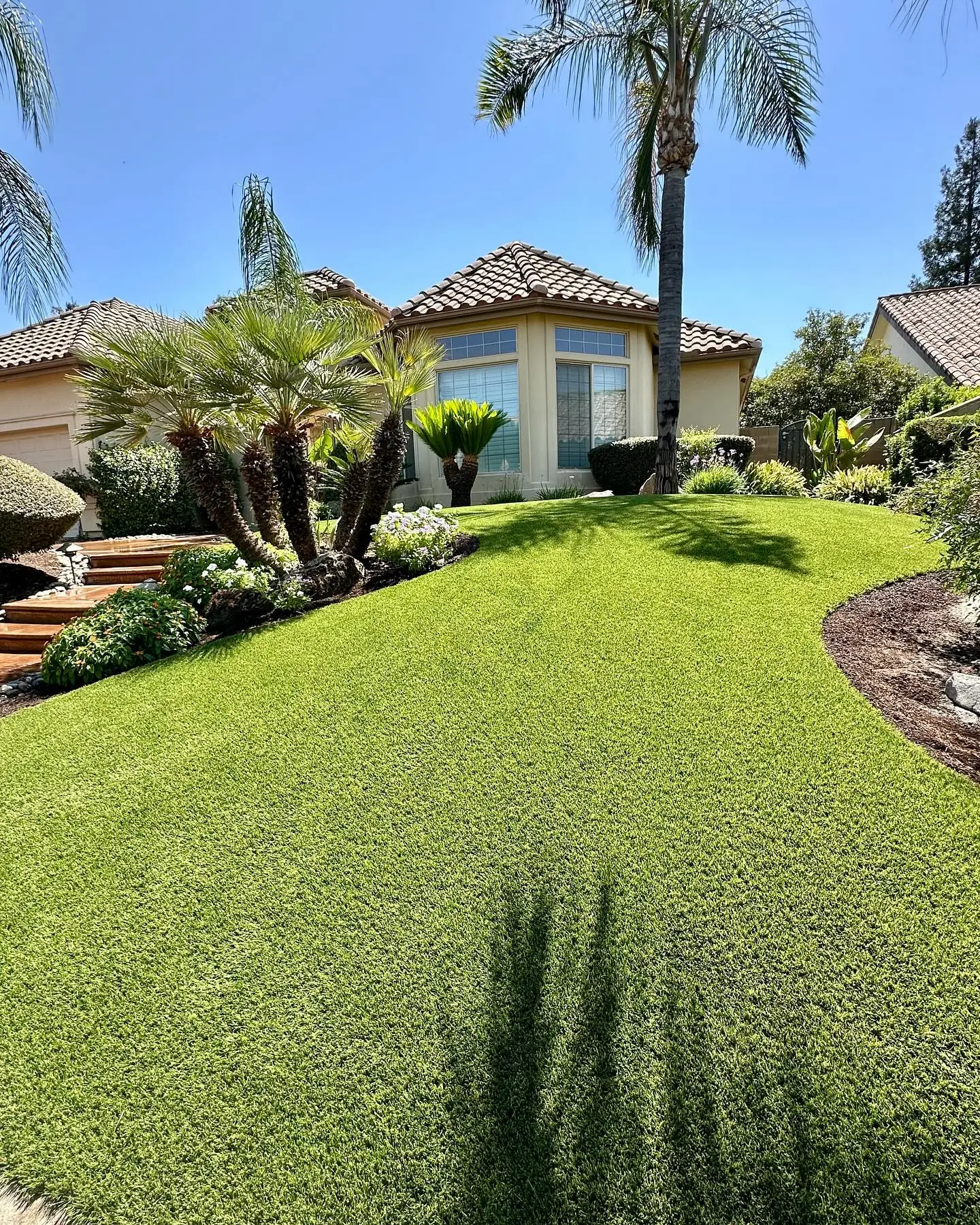 SYNLawn artificial lawn installation SYNLawn Dallas artificial lawn installation