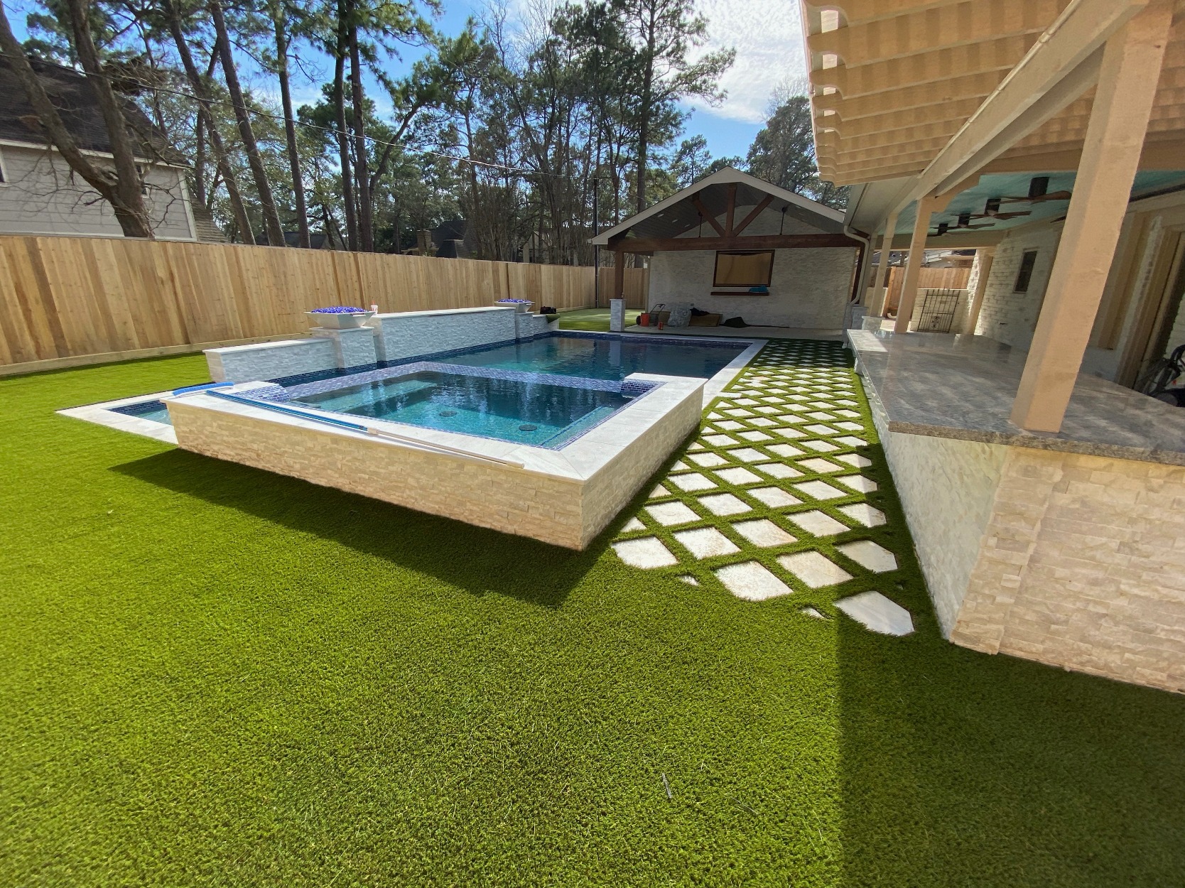 Dallas Artificial Grass Luxury Pool Deck Design Dallas Artificial Grass Luxury Pool Deck Design