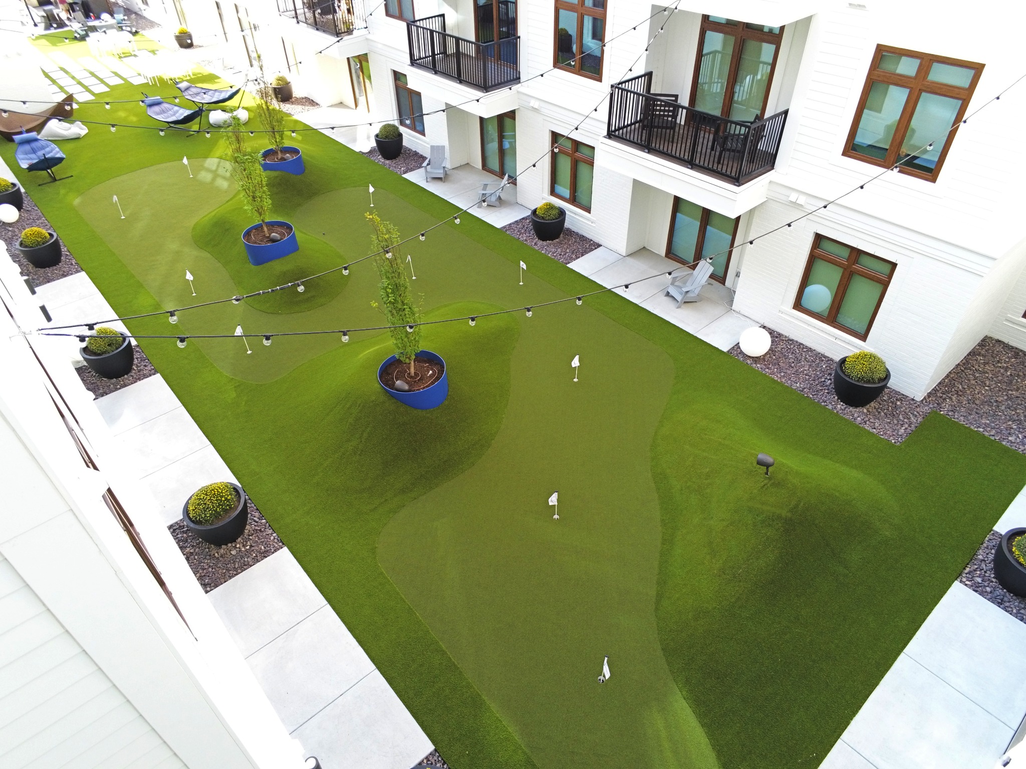 Dallas Commercial Artificial Grass Putting Green Courtyard Dallas Commercial Artificial Grass Putting Green Courtyard